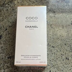 Chanel Coco Mademoiselle Body Lotion